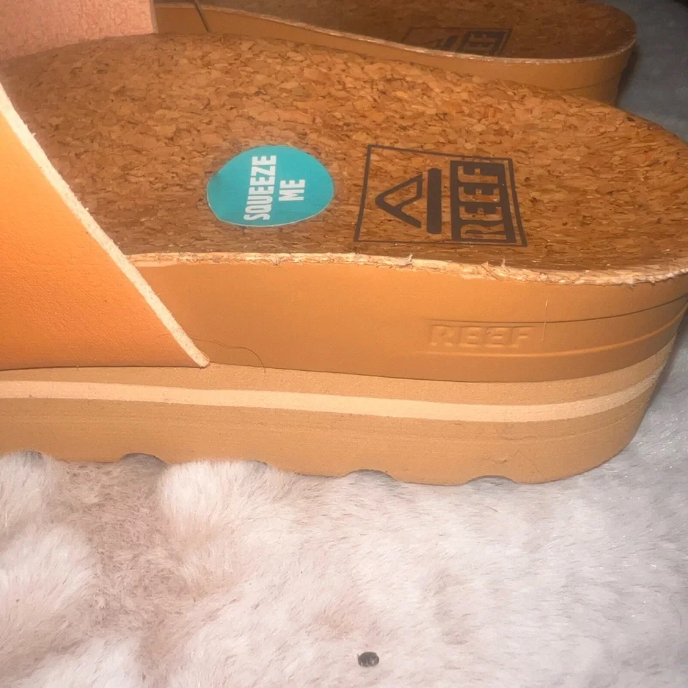 Reef Two-Tone Vista Hi Platform Sandals NWOT - Picture 11 of 13